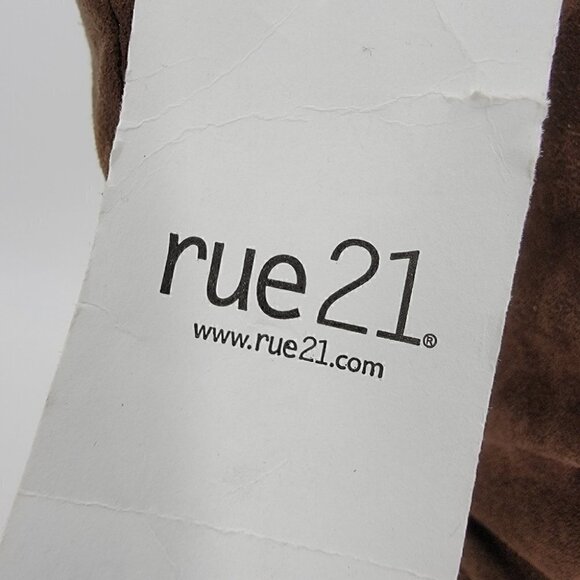 Rue 21 Size 6/7 Brown Vegan Pull on Boot NWT - Picture 6 of 9